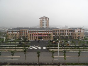 濰坊昌大建設(shè)集團(tuán)援建北川縣人民醫(yī)院工程順利通過“泰山杯”驗(yàn)收